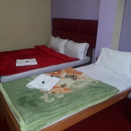 Hotel Nathula Гангток Екстериор снимка