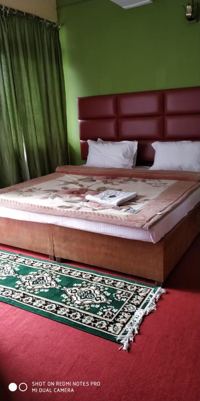 Hotel Nathula Гангток Екстериор снимка